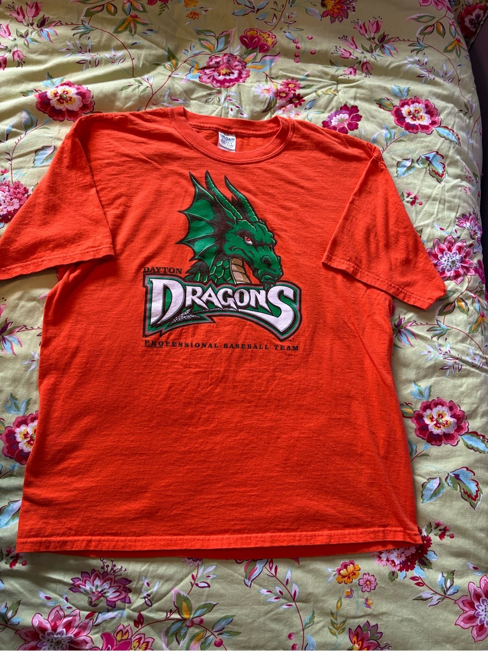 Dayton Dragons x MILB x Gildan Ultra cotton orange graphic tee XL 28”x24” EUC